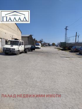Продажба на имоти в гр. Игнатиево, област Варна — страница 3 - изображение 8 