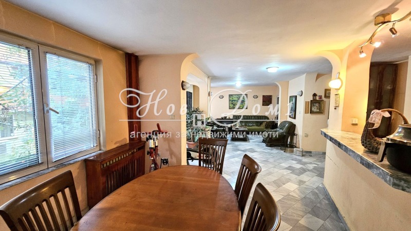 Продается  2 спальни София , Борово , 130 кв.м | 49862153