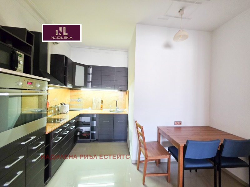 Продава 4-СТАЕН, гр. София, Център, снимка 4 - Апартаменти - 53078564