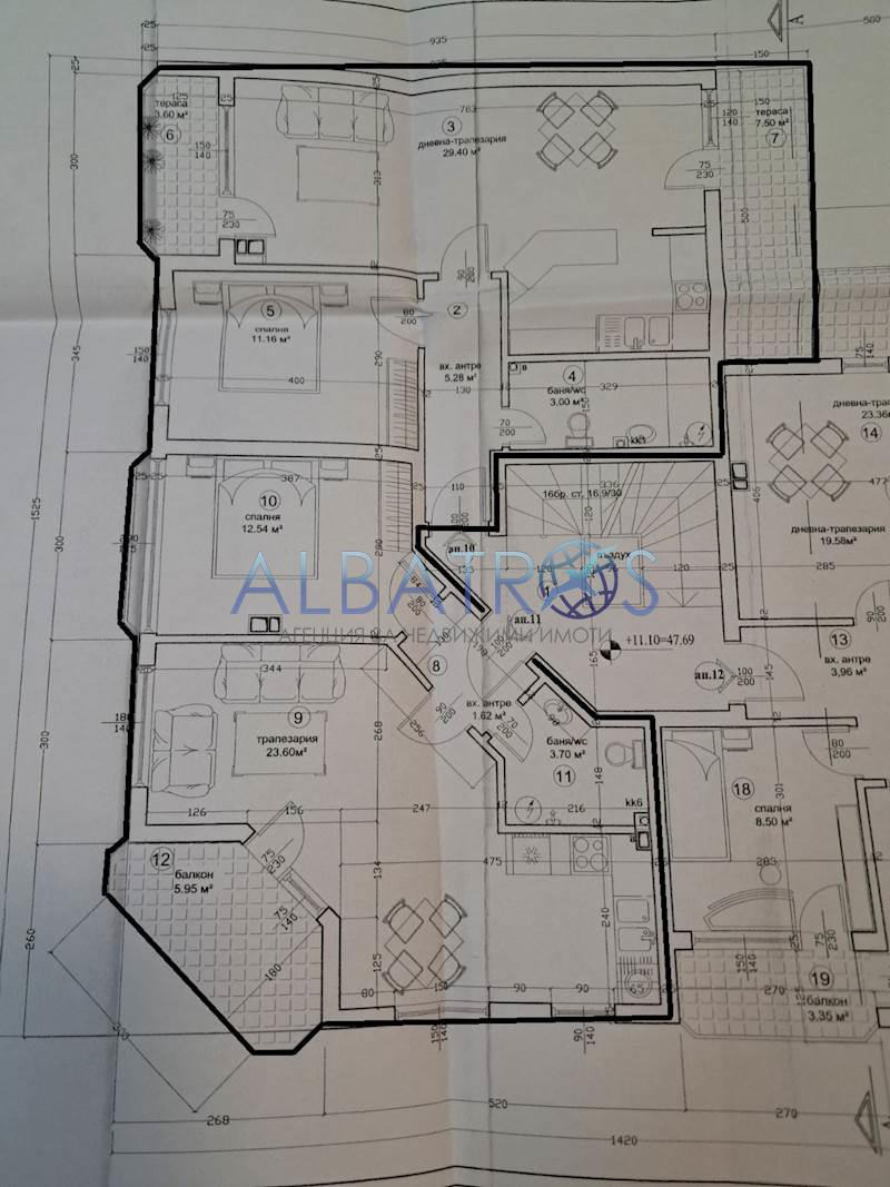 Продава МНОГОСТАЕН, град Варна, Колхозен пазар • 175000 € / 342270.25 лв. • 70363440 1