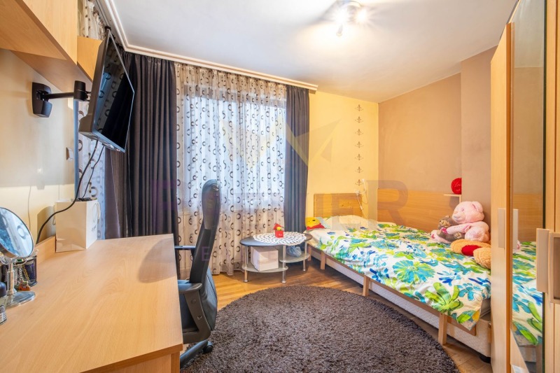 Продава КЪЩА, гр. Варна, Аспарухово, снимка 7 - Къщи - 48035004