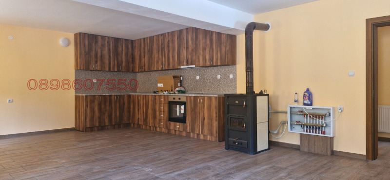 Продава  Къща област Враца , с. Лютиброд , 220 кв.м | 49230687 - изображение [15]