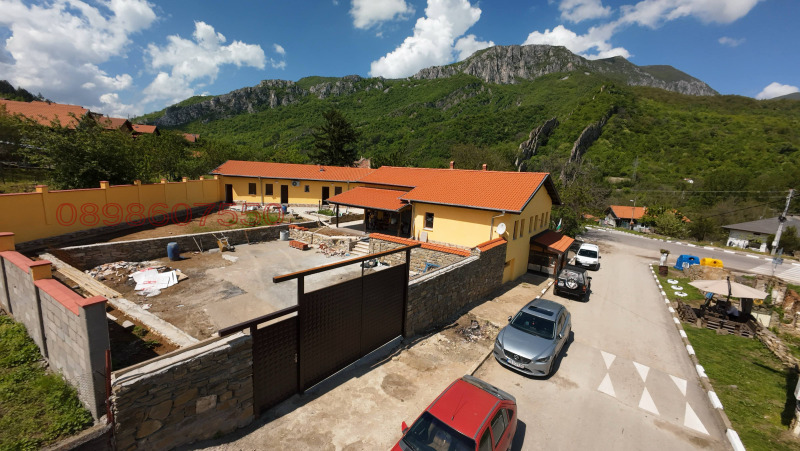Продава  Къща област Враца , с. Лютиброд , 220 кв.м | 49230687 - изображение [5]