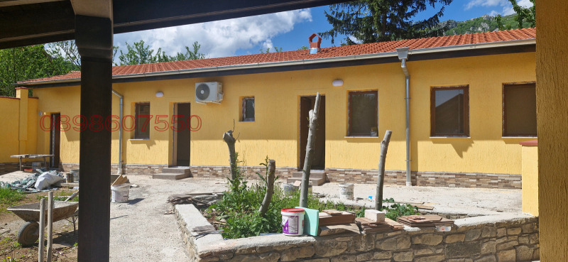 Продава  Къща област Враца , с. Лютиброд , 220 кв.м | 49230687 - изображение [17]