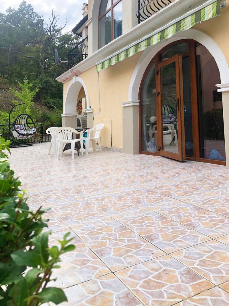 Προς πώληση  Βίλα περιοχή Μπουργκάς , κ.κ. Ελενητε , 217 τ.μ | 22010199 - εικόνα [2]