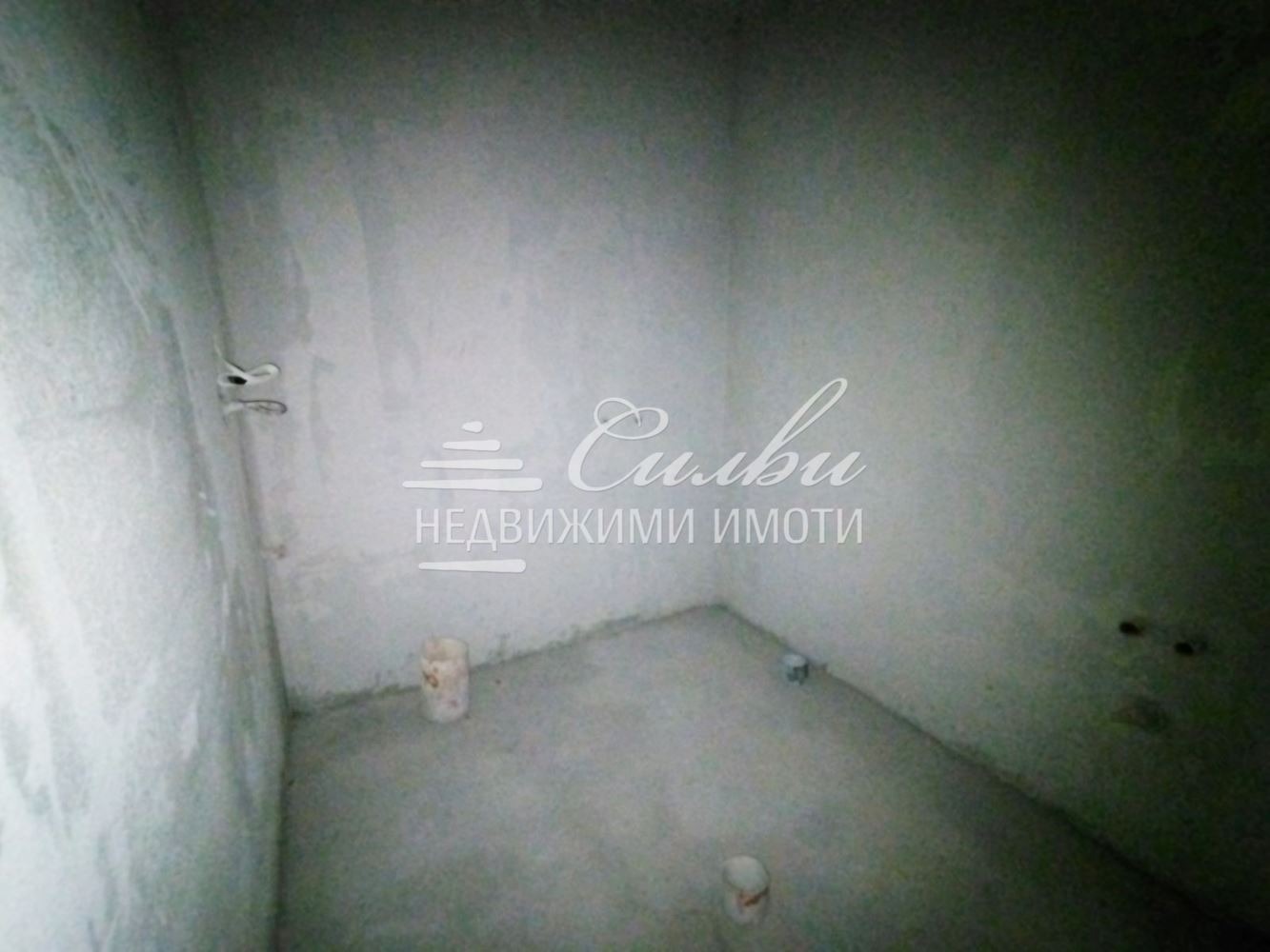 Продава 3-СТАЕН, гр. Шумен, Гривица, снимка 6 - Апартаменти - 52602312