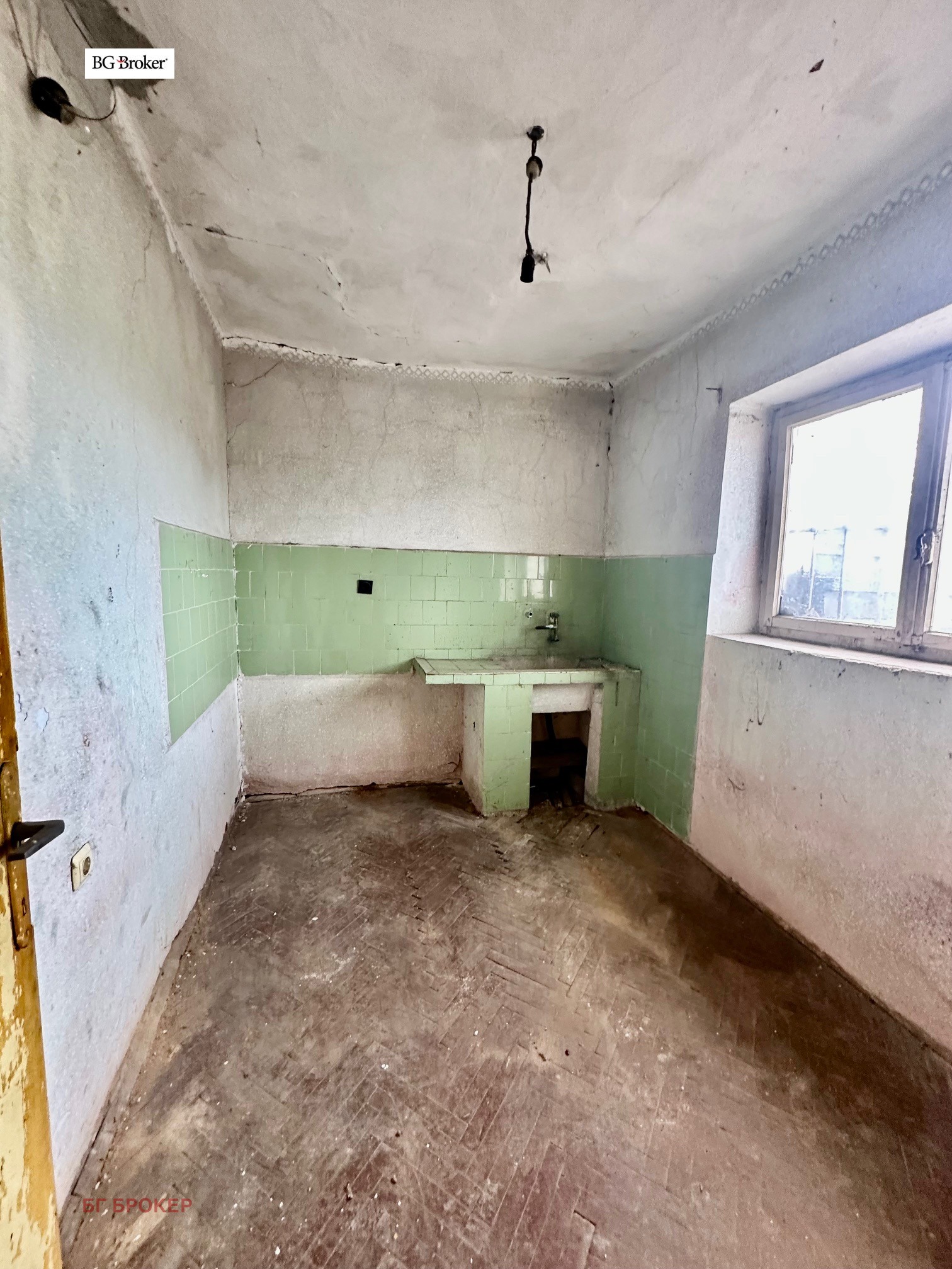 Продава КЪЩА, с. Черни връх, област Бургас, снимка 10 - Къщи - 54350619