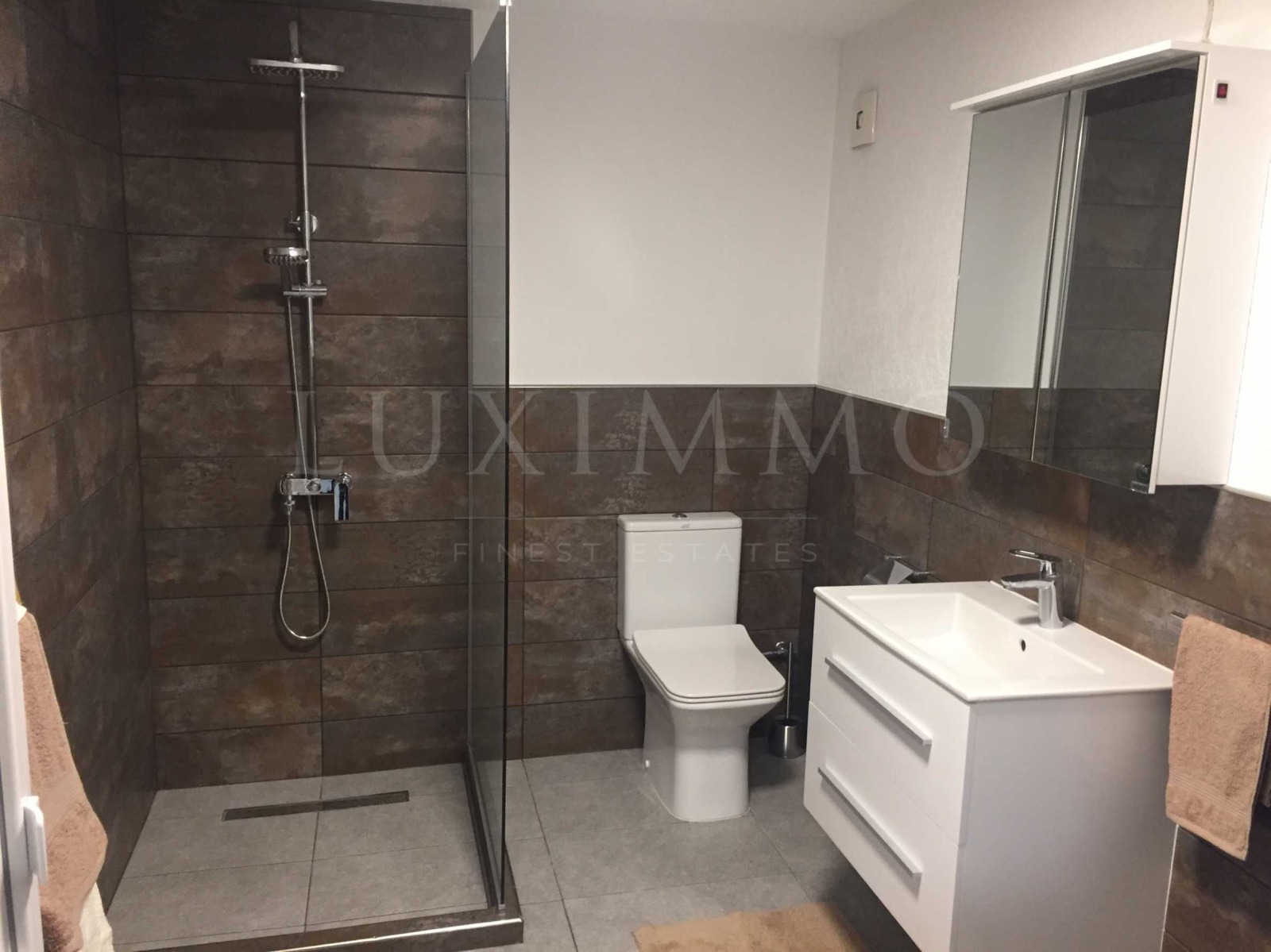 Продава КЪЩА | Imot.bg — изображение 17