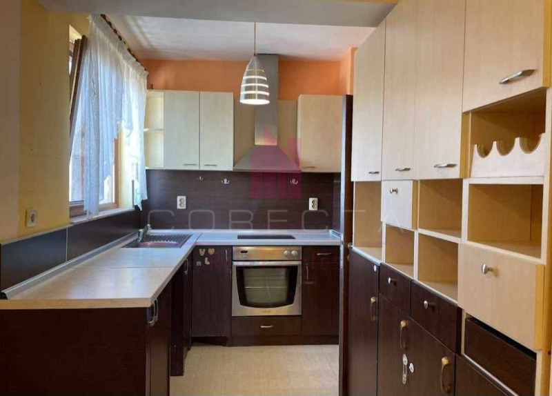 Te koop  2 slaapkamers Ruse , Vazrazjdane , 77 m² | 88956606