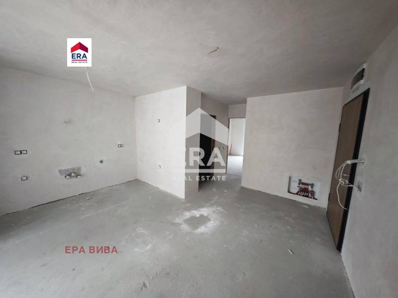 Продава 3-СТАЕН, гр. София, Център, снимка 2 - Апартаменти - 49358643