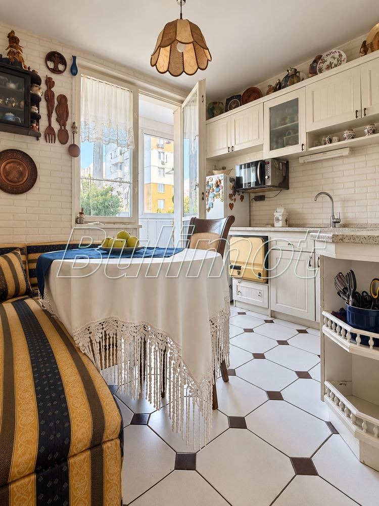 Продава 4-СТАЕН, гр. Варна, Левски 1, снимка 6 - Апартаменти - 56303553