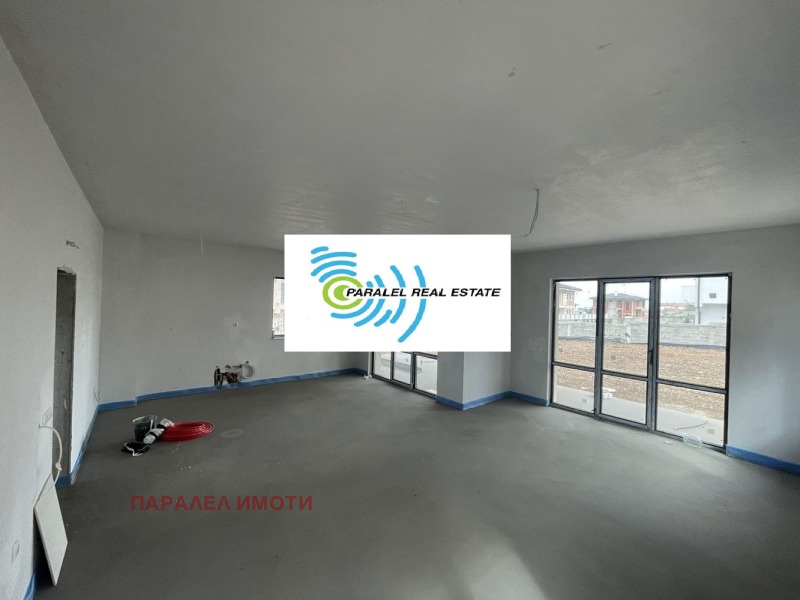 Продава КЪЩА, с. Белащица, област Пловдив, снимка 8 - Къщи - 52579797