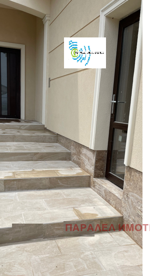 Продава КЪЩА, с. Белащица, област Пловдив, снимка 6 - Къщи - 52579797