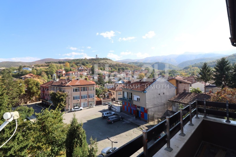 Продава КЪЩА, гр. Перущица, област Пловдив, снимка 2 - Къщи - 52532600