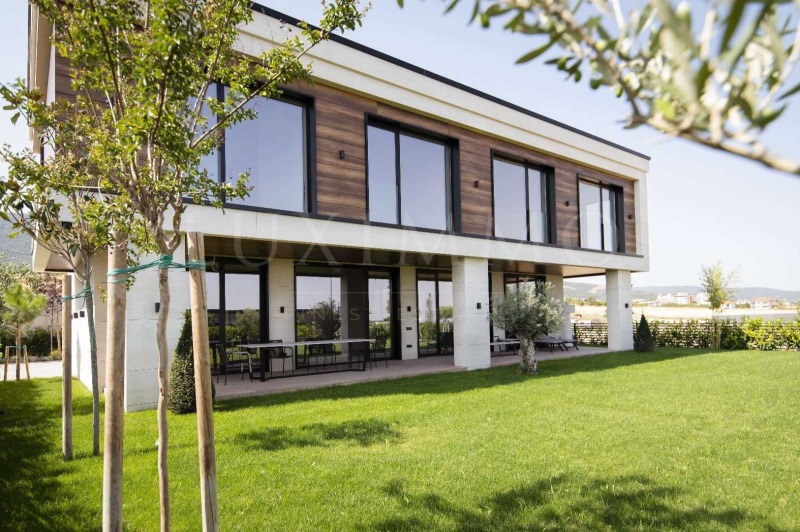 Продава КЪЩА, с. Марково, област Пловдив