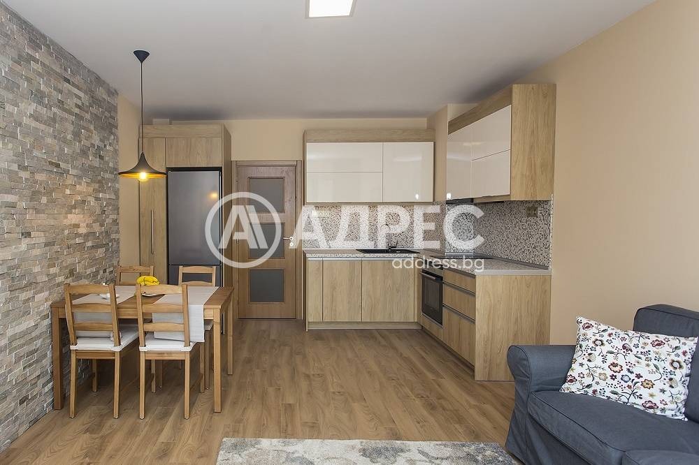 Продава 3-СТАЕН, гр. София, Докторски паметник