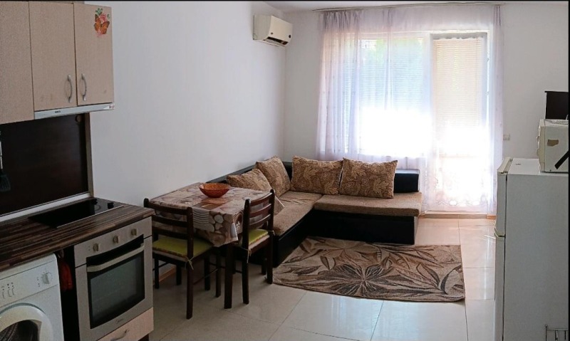 En venta  1 dormitorio región Burgas , k.k. Slanchev bryag , 50 metros cuadrados | 37982950 - imagen [2]