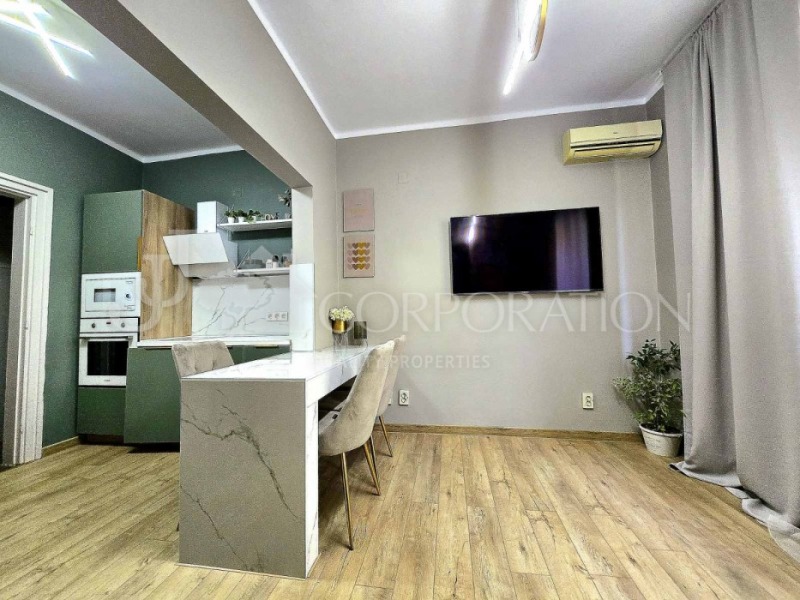 De vânzare  2 dormitoare Sofia , Țentâr , 68 mp | 65746871 - imagine [2]