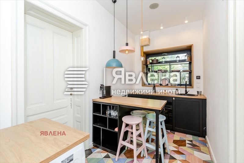 En venta  2 dormitorios Sofia , Oborishte , 68 metros cuadrados | 56430422 - imagen [2]
