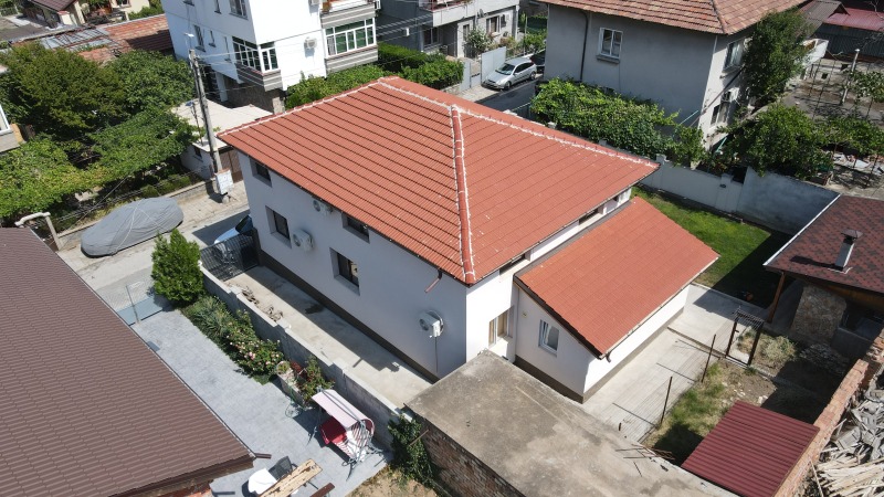 Продава КЪЩА, гр. Плевен, Широк център, снимка 3 - Къщи - 53590234