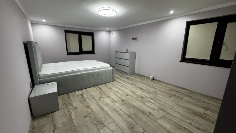 Продава КЪЩА, гр. Плевен, Широк център, снимка 5 - Къщи - 53590234