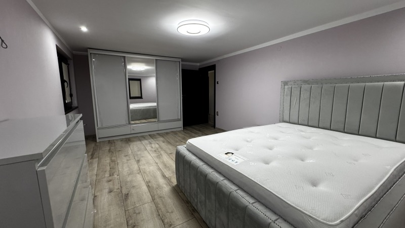 Продава КЪЩА, гр. Плевен, Широк център, снимка 6 - Къщи - 53590234