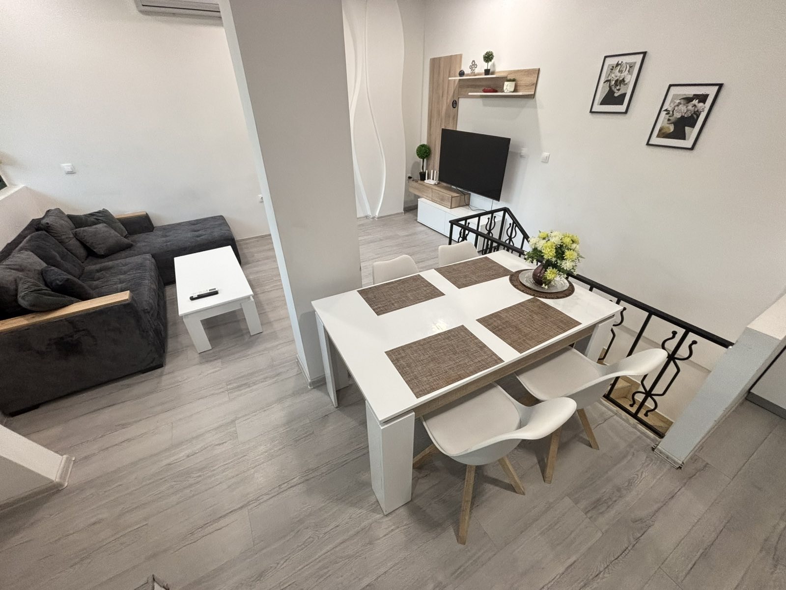 Продава 2-СТАЕН, гр. Варна, Бриз