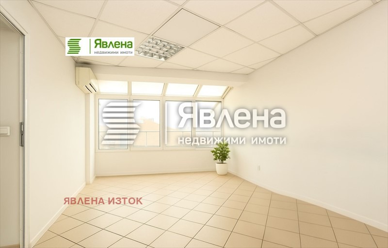 Продава 3-СТАЕН, гр. София, Медицинска академия