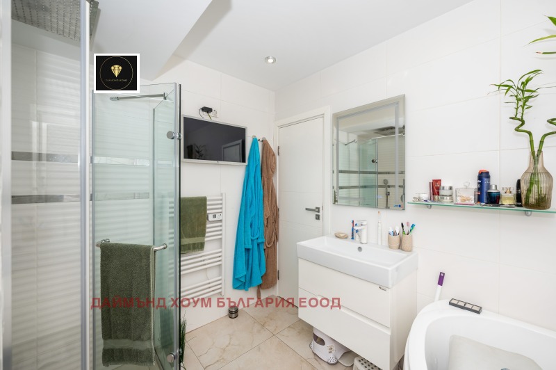 De vânzare  2 dormitoare Plovdiv , Iujen , 174 mp | 49943762 - imagine [3]