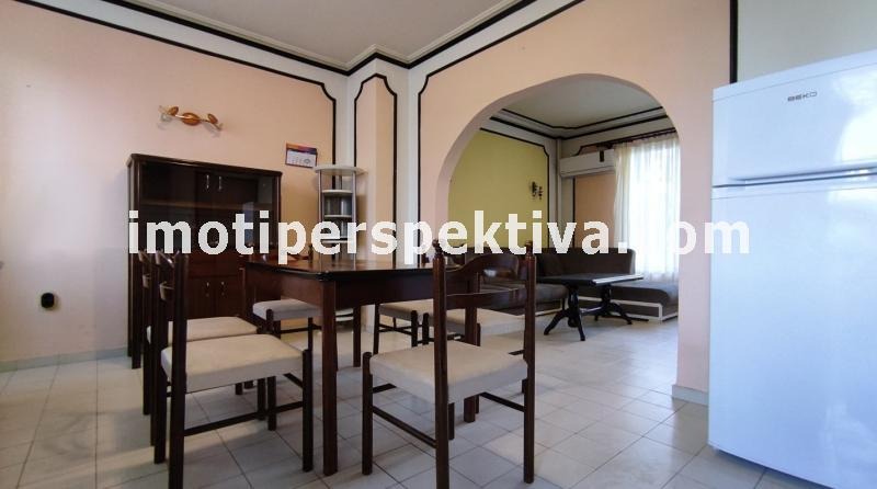 À venda  2 quartos Plovdiv , Kiutchuk Parij , 94 m² | 87037974