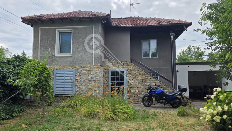 In vendita  Casa regione Gabrovo , Dobromirka , 202 mq | 19189132