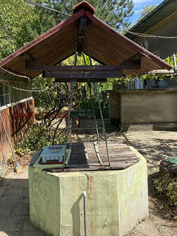 Продава КЪЩА, с. Комощица, област Монтана, снимка 2 - Къщи - 53854448