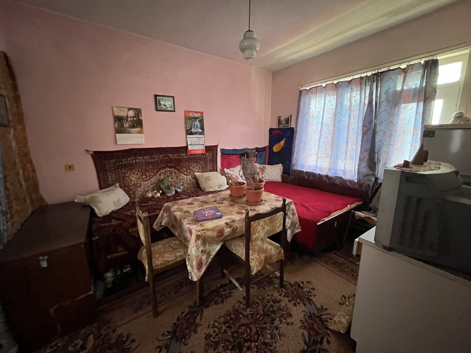 Продава ЕТАЖ ОТ КЪЩА, гр. Казанлък, област Стара Загора, снимка 4 - Етаж от къща - 55583983