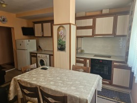 4-СТАЕН, 81 m2