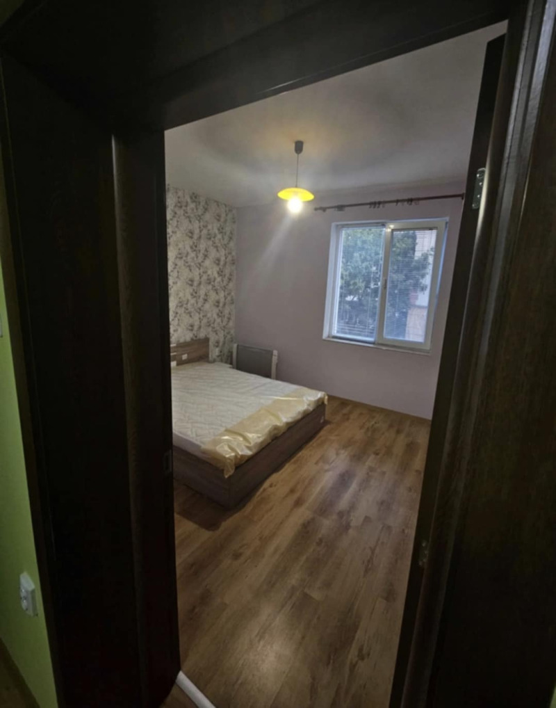Продается  1 спальня Плевен , Идеален център , 72 кв.м | 75641073 - изображение [10]