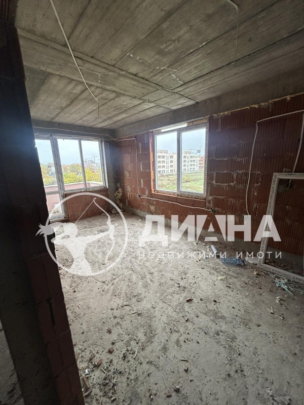 Продава 2-СТАЕН, гр. Пловдив, Остромила, снимка 2 - Апартаменти - 52621009