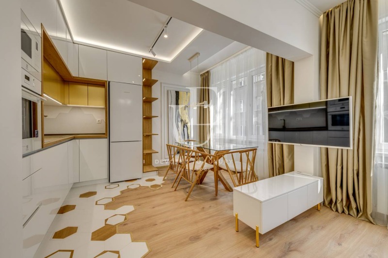 Продава  4-стаен град София , Център , 102 кв.м | 34991830 - изображение [3]
