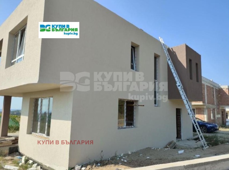 Продава КЪЩА, гр. Варна, м-т Боровец - юг, снимка 2 - Къщи - 46757185