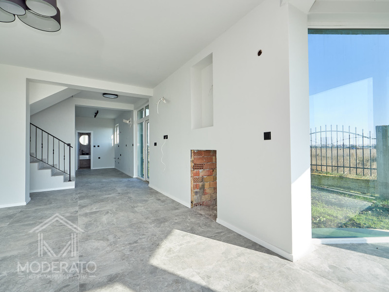 Продава КЪЩА, гр. Ахелой, област Бургас, снимка 3 - Къщи - 52232629