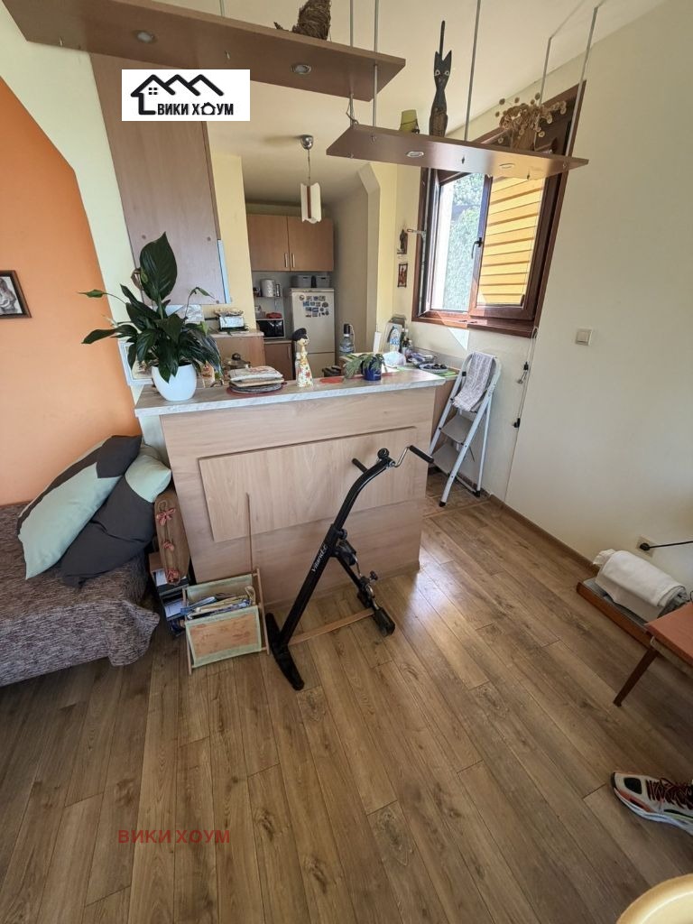 Продава КЪЩА, гр. Варна, Свети Никола, снимка 2 - Къщи - 55735925