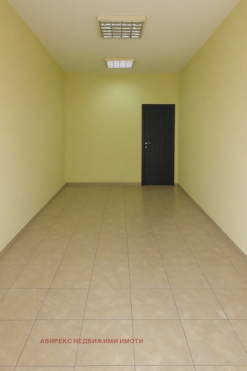 Продава  Магазин, град Пловдив, Южен • 48 000 € • ID 33766719 — holmes.bg - [1] 