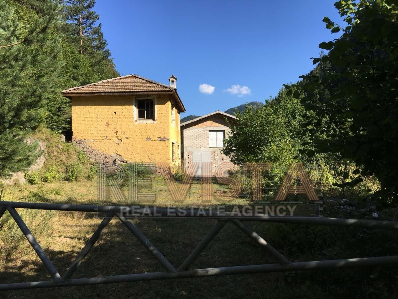 Продава ПРОМ. ПОМЕЩЕНИЕ, гр. Смолян, Средок, снимка 2 - Производствени сгради - 52151953