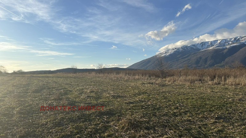 Продава ЗЕМЕДЕЛСКА ЗЕМЯ, гр. Калофер, област Пловдив, снимка 3 - Земеделска земя - 53228179