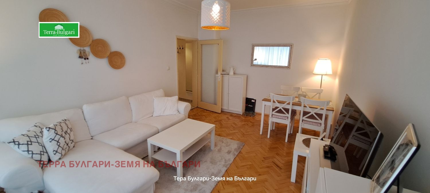 Продава 3-СТАЕН, гр. Перник, Изток