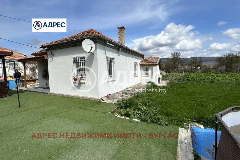 Продава КЪЩА, с. Оризаре, област Бургас, снимка 2 - Къщи - 54479997