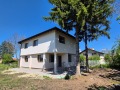 Продава КЪЩА, област София, с. Петърч • 265000 € • 19748400 — Holmes.bg