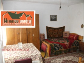 Продажба на имоти в с. Сбор, област Пазарджик - изображение 1 