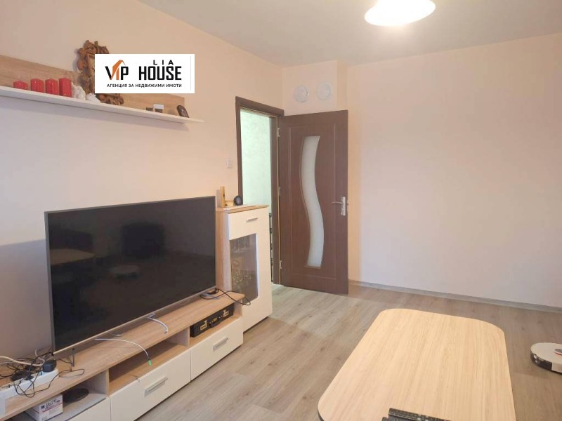 Продава 2-СТАЕН, гр. Пазарджик, Ставропол, снимка 2 - Апартаменти - 53316209