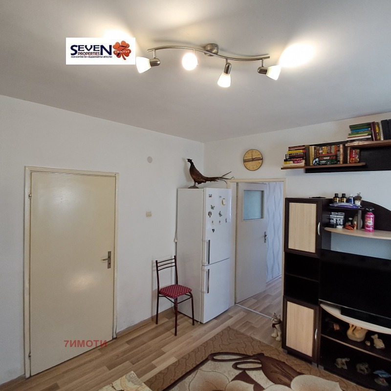Eladó  2 hálószobás Gabrovo , Centar , 54 négyzetméter | 94608512 - kép [2]