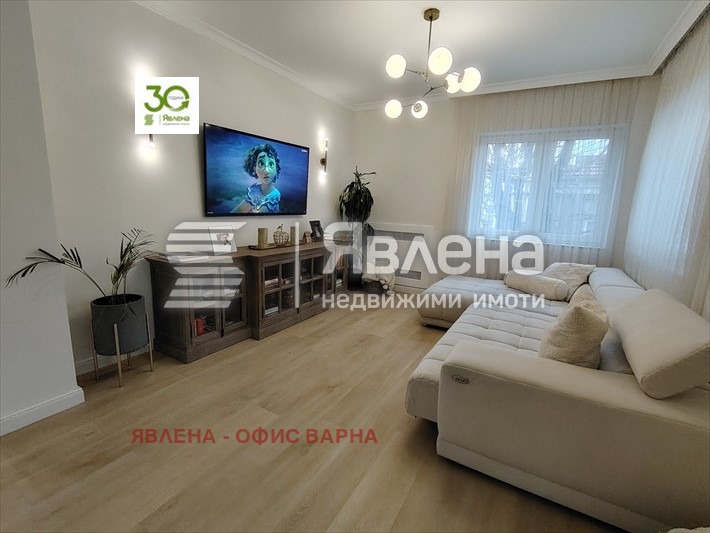 Продава КЪЩА, гр. Варна, Гръцка махала, снимка 10 - Къщи - 49069961